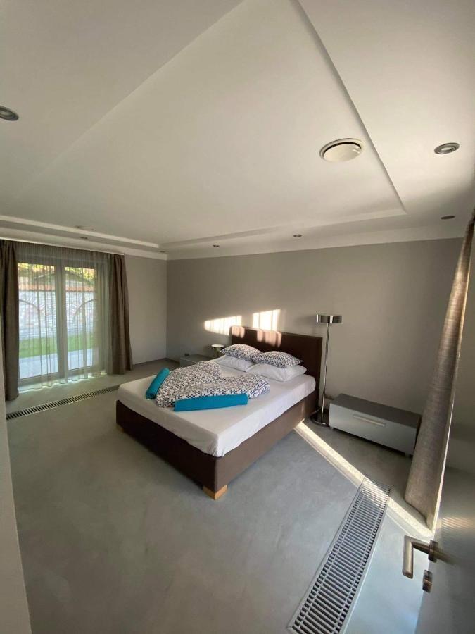 Hajnal Nyaralohaz Villa Balatonfenyves Eksteriør billede